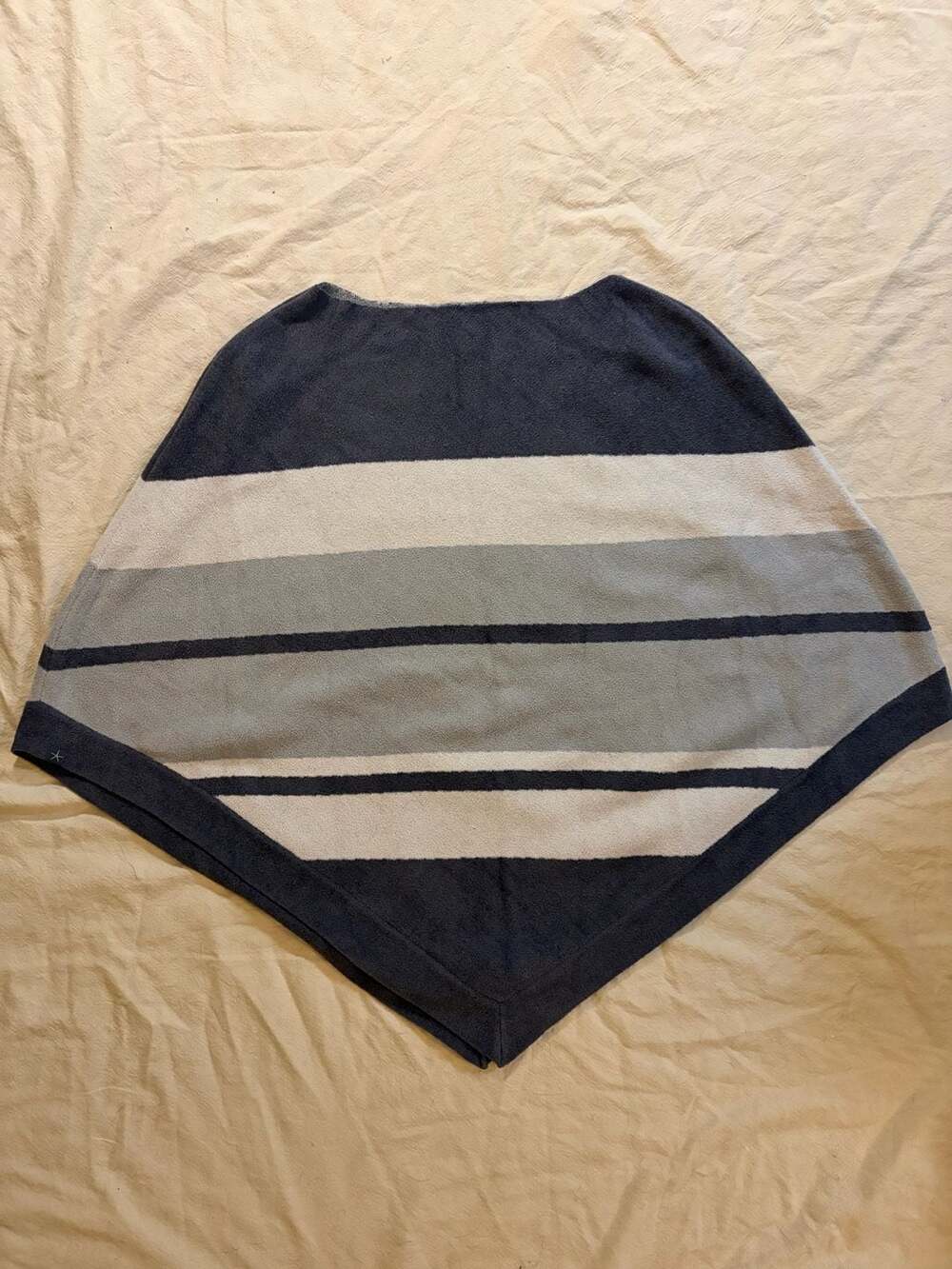 Barefoot Dreams CozyChic Ultra Lite Striped Poncho Ocean Breeze Plus BDWCU1966